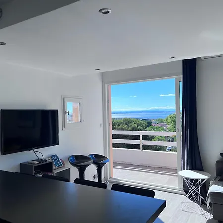 Face A La Avec Piscine A