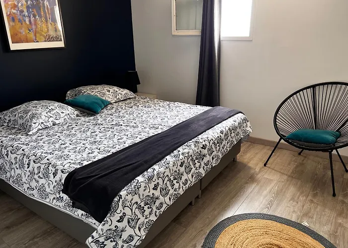 Lejlighed Face A La Avec Piscine A *